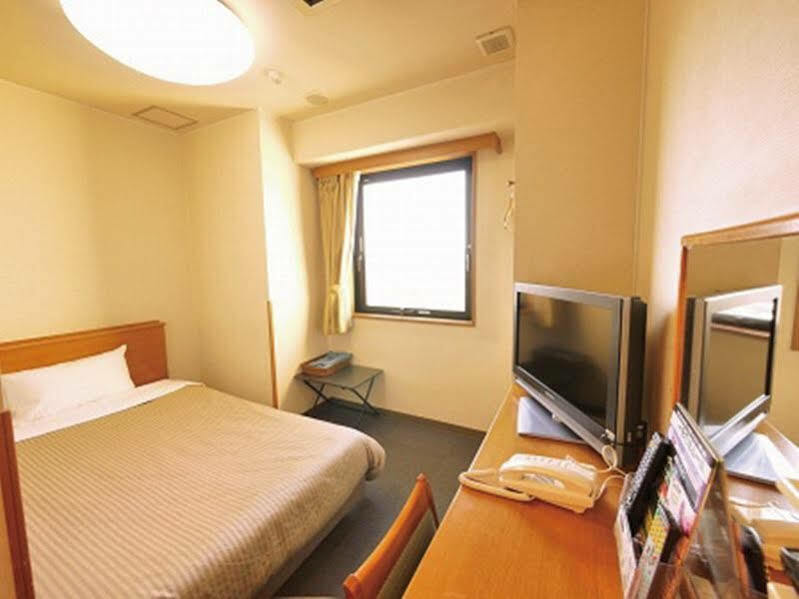 Hotel Route-Inn Ashikaga Ekimae Exteriör bild